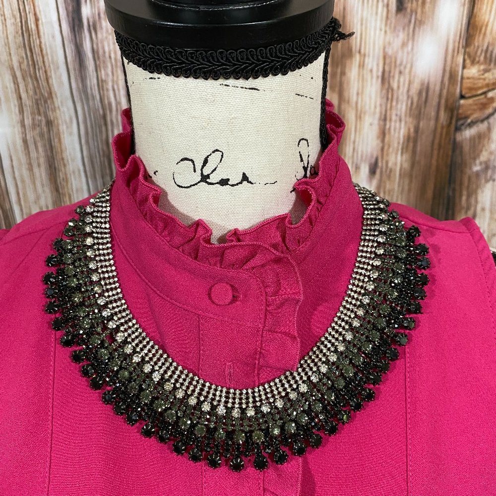 Fashion jewelry studded necklace